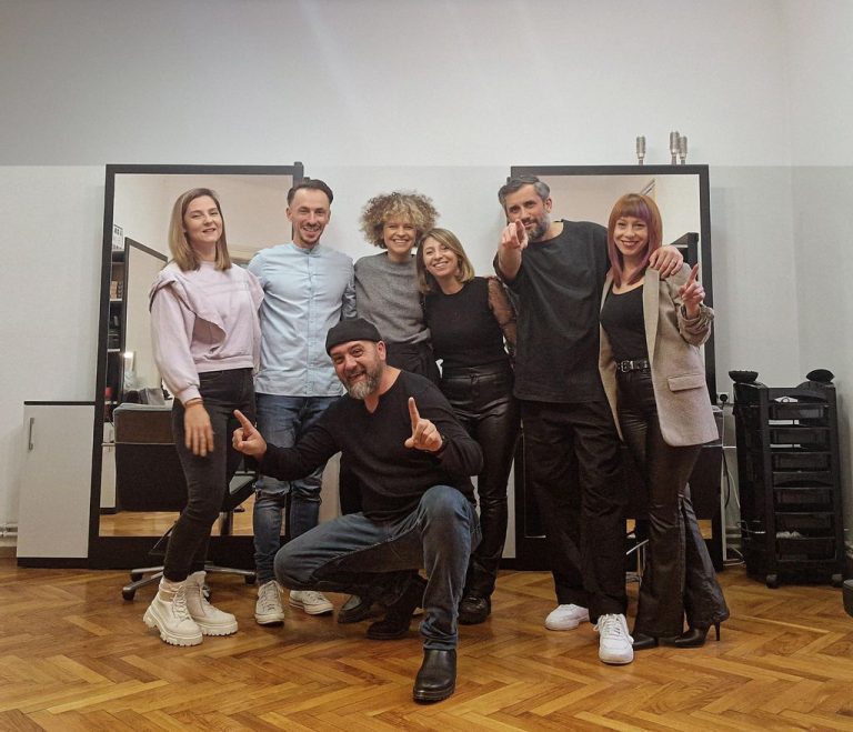 Echipa noastra - Salon Exclusive by Adrian Lup | Salon de înfrumusețare Sibiu