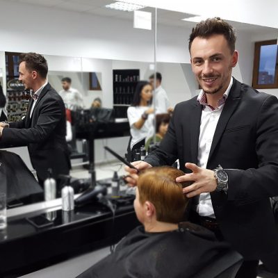 Adrian Lup tuns par scurt femei- Salon Exclusive by Adrian Lup | Salon de înfrumusețare Sibiu