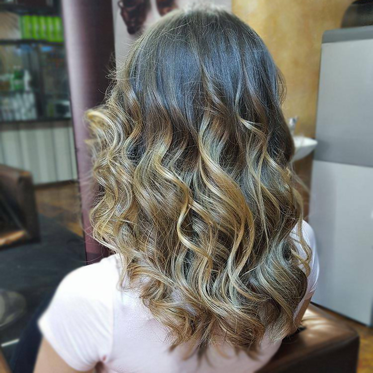 Tuns par lung femei - Salon Exclusive by Adrian Lup | Salon de înfrumusețare Sibiu