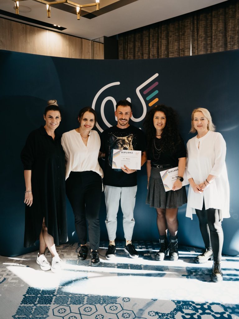 Adrian Lup curs certificare diploma - Salon Exclusive by Adrian Lup | Salon de înfrumusețare Sibiu