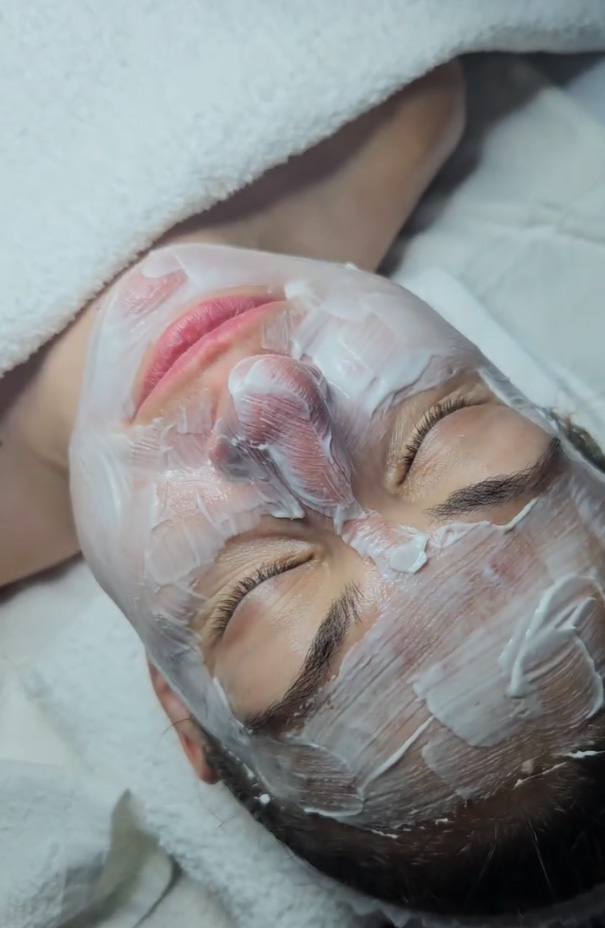 Carboxiterapia - Salon Exclusive by Adrian Lup | Salon de înfrumusețare Sibiu