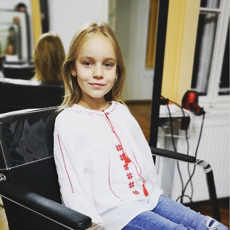 Pachet tuns fetite (până la 14 ani - Salon Exclusive by Adrian Lup | Salon de înfrumusețare Sibiu